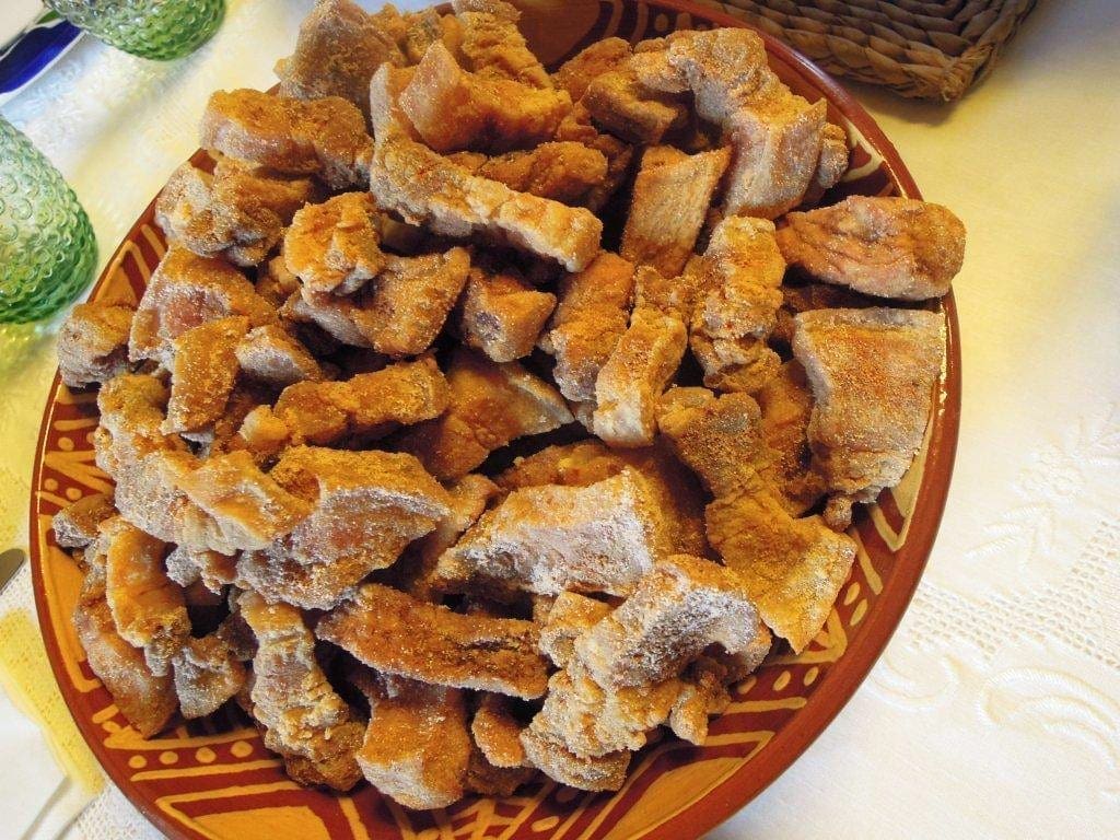 Torresmos de Entremeada, parece estranho mas é ótimo