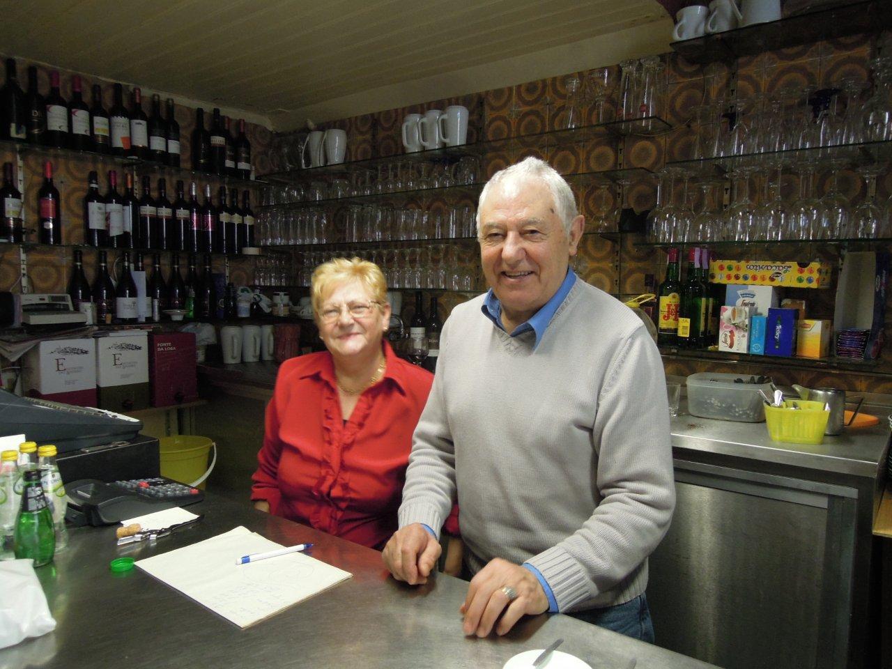 Rei dos Galos Amarante Grafe-e-Faca Culinaria Publicitario