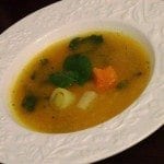 Sopa de saramagos e legumes, ou será rúcula?