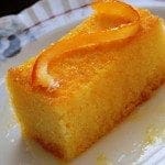 Bolo de laranja regado com xarope da mesma
