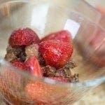 Mousse de Chocolate com Morangos