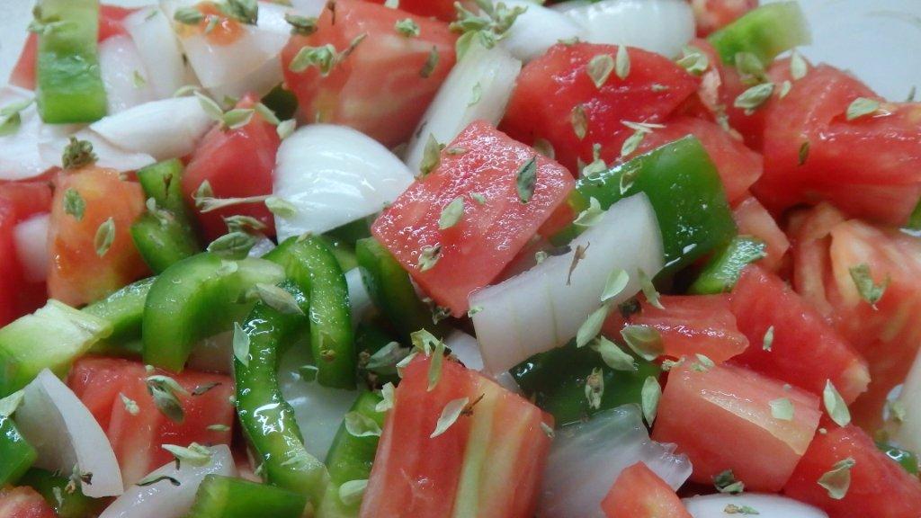 Salada Algarvia - Grafe e Faca