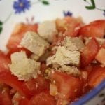 Salada de atum com tomate