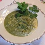 Favas sem pele guisadas com arroz