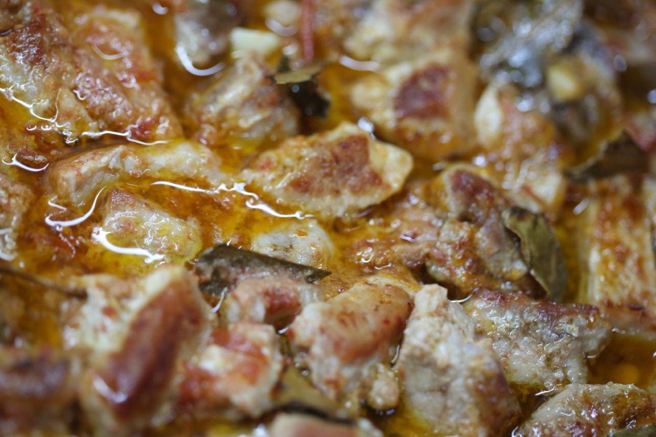 Carne de Porco à Portuguesa Assada no Forno