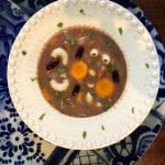 Sopa de dois Feijões com Coentros