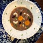 Sopa de dois Feijões com Coentros