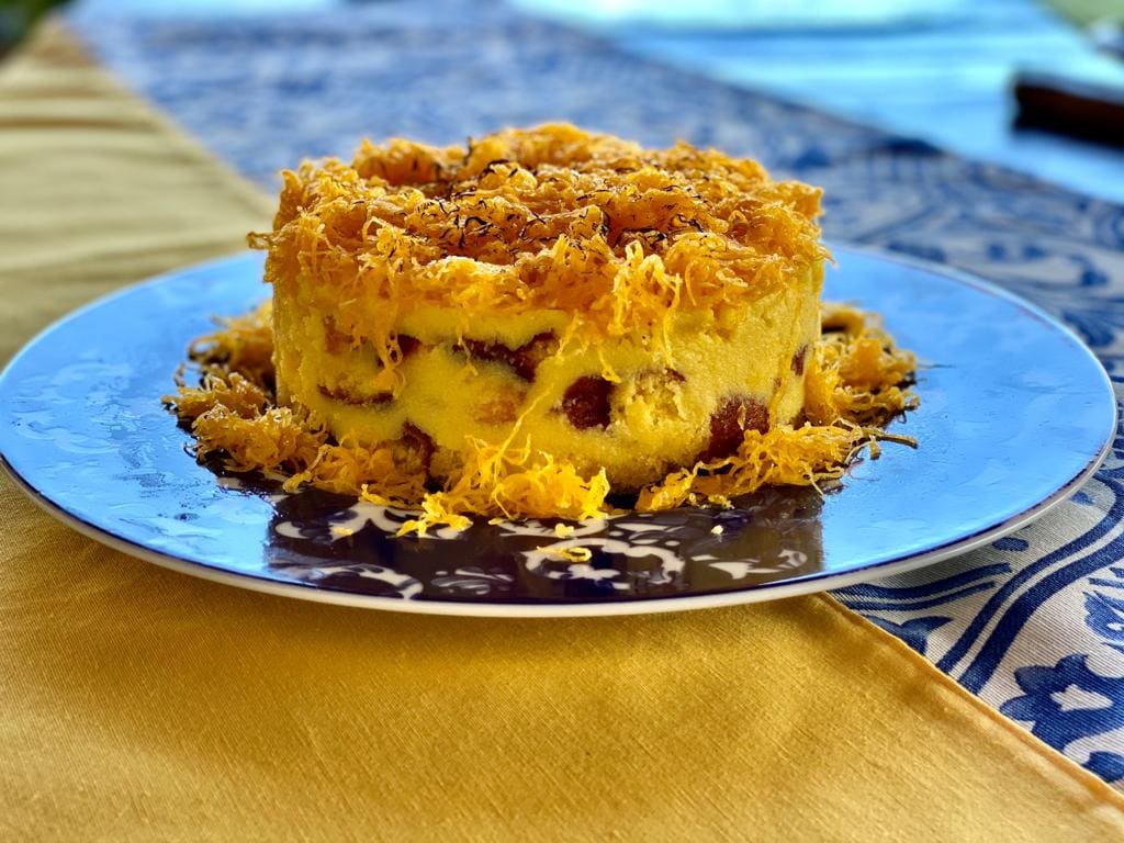 Bolo frio de pão de ló e leite creme