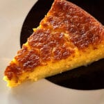 Queijada de coco e laranja.