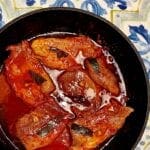 Febras “fritas” em vinho branco e massa de pimentão 