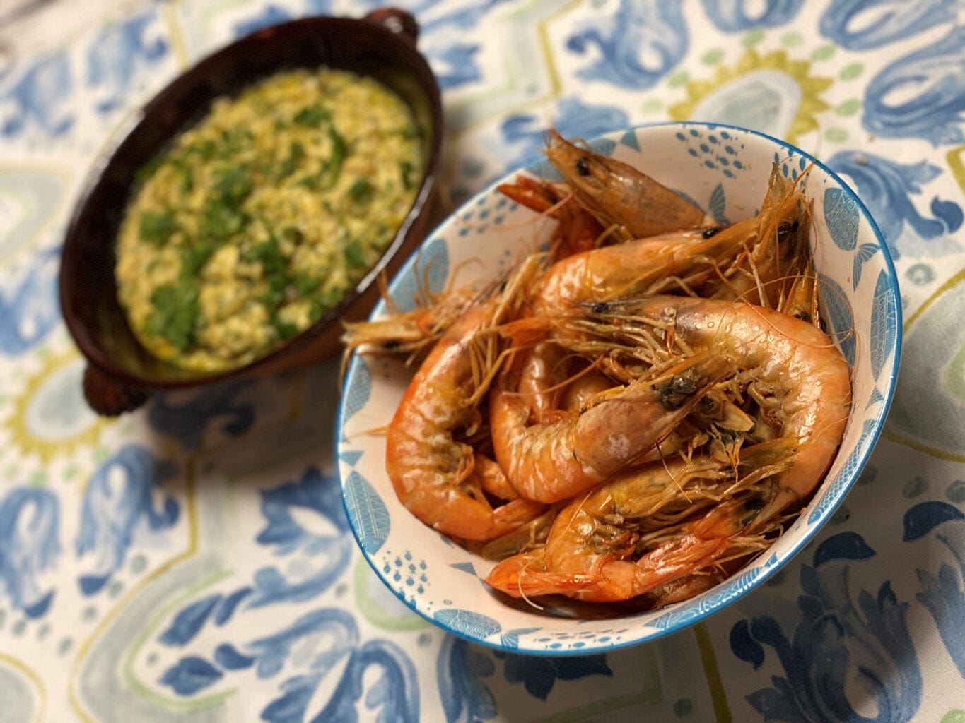 Gambas fritas com açorda